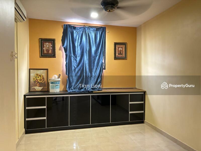 Rumah Teres 3 Tingkat untuk Dijual di Kepong Baru (Kepong) - Tian Liew - PropertyGuru.com.my