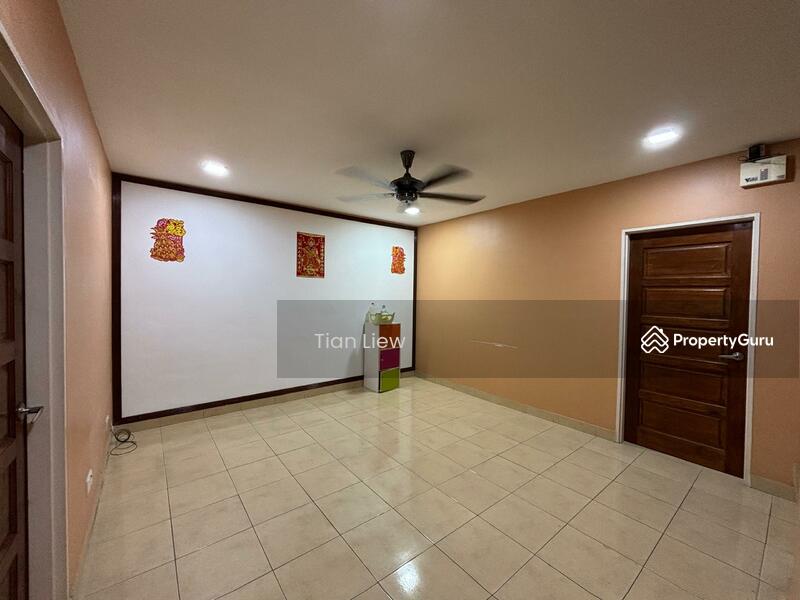 Rumah Teres 3 Tingkat untuk Dijual di Kepong Baru (Kepong) - Tian Liew - PropertyGuru.com.my