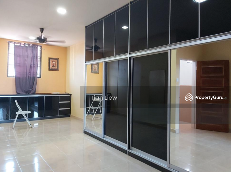 Rumah Teres 3 Tingkat untuk Dijual di Kepong Baru (Kepong) - Tian Liew - PropertyGuru.com.my
