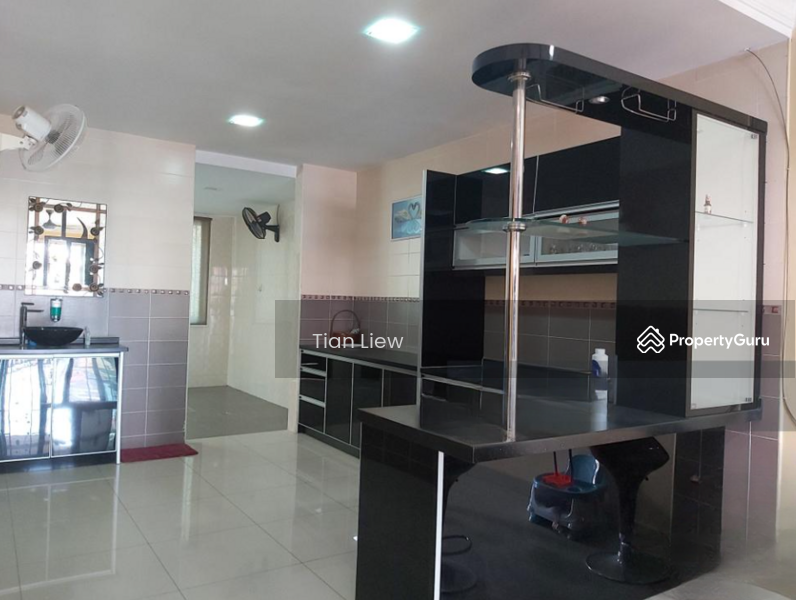Rumah Teres 3 Tingkat untuk Dijual di Kepong Baru (Kepong) - Tian Liew - PropertyGuru.com.my