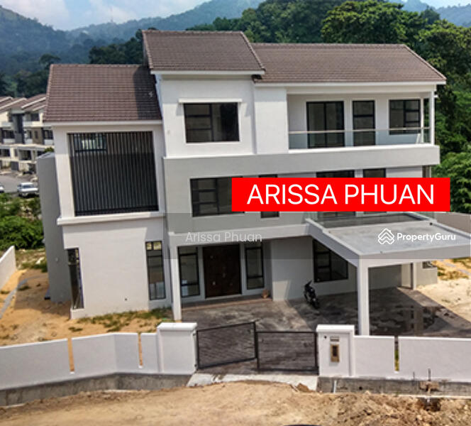 Untuk Disewa - 3 Storey Bungalow House at Relau