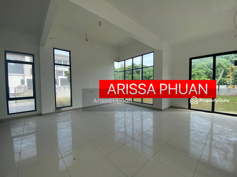 Untuk Disewa - 3 Storey Bungalow House at Relau