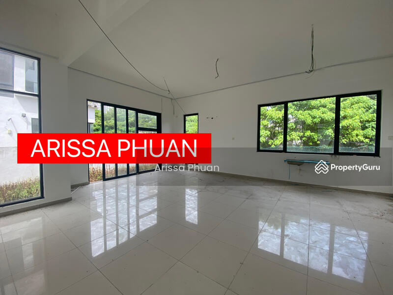 Untuk Disewa - 3 Storey Bungalow House at Relau