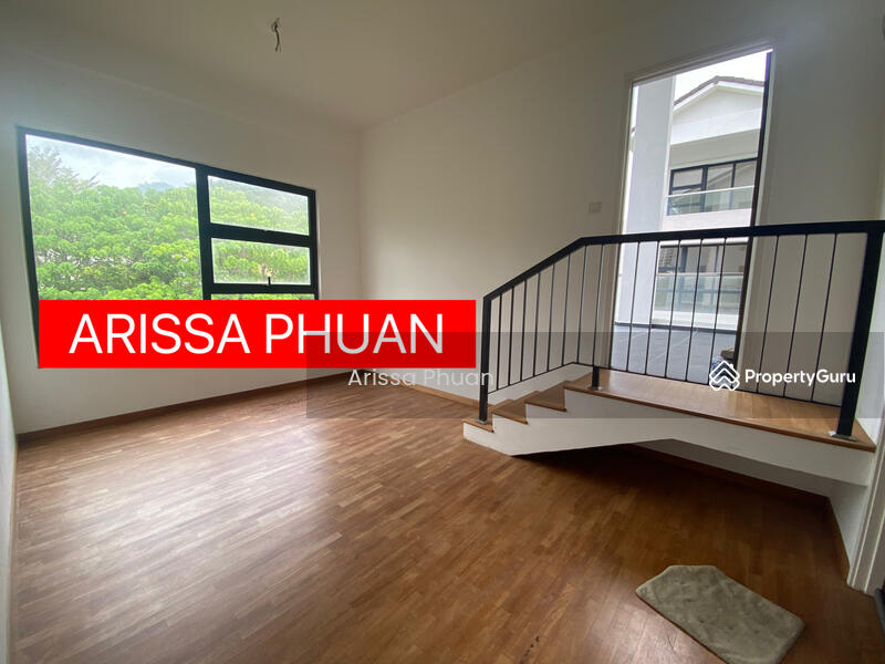 Untuk Disewa - 3 Storey Bungalow House at Relau