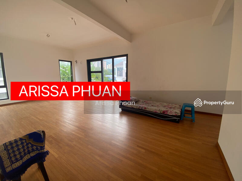 Untuk Disewa - 3 Storey Bungalow House at Relau