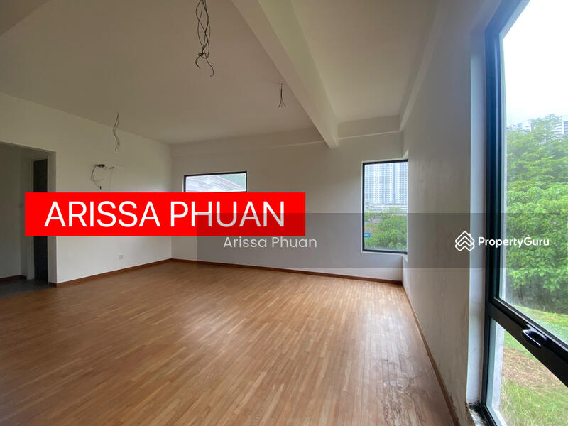 Untuk Disewa - 3 Storey Bungalow House at Relau