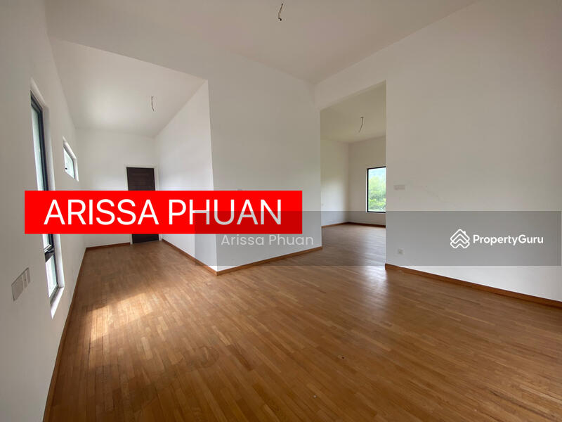 Untuk Disewa - 3 Storey Bungalow House at Relau