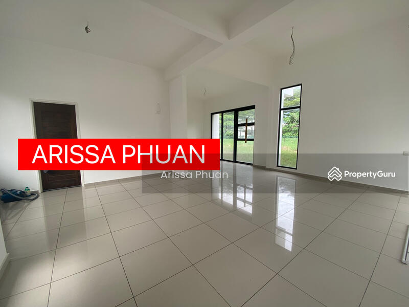 Untuk Disewa - 3 Storey Bungalow House at Relau