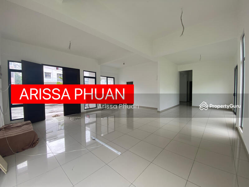 Untuk Disewa - 3 Storey Bungalow House at Relau