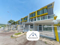 For Sale - 20x70 [3 Storey House] Free Legal Fees & MOT [Brand New] @ Semenyih