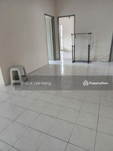 Untuk Disewa - Le Courts Desa Tambun