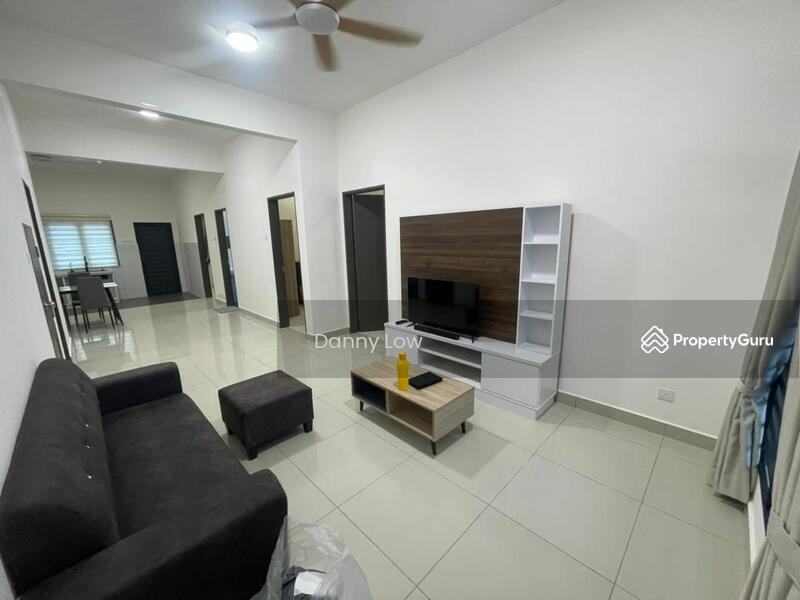 Untuk Disewa - Townhouse at Bandar Sungai Long