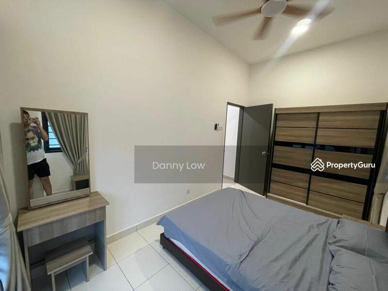 Untuk Disewa - Townhouse at Bandar Sungai Long