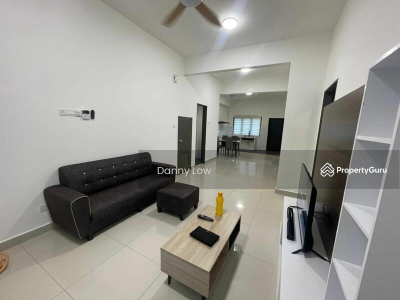 Untuk Disewa - Townhouse at Bandar Sungai Long