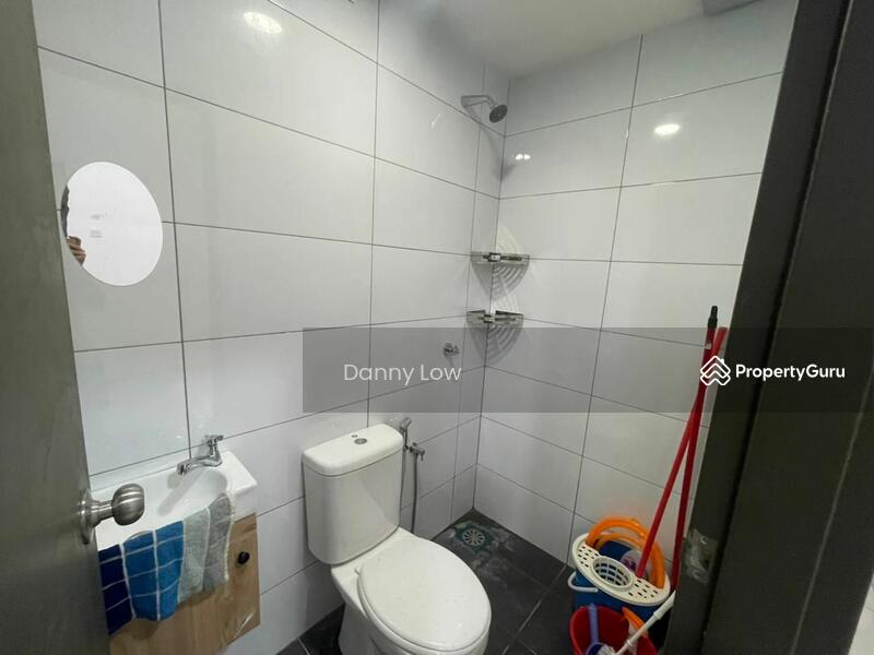 Untuk Disewa - Townhouse at Bandar Sungai Long