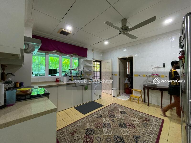 Untuk Dijual - Bandar Tun Hussein Onn