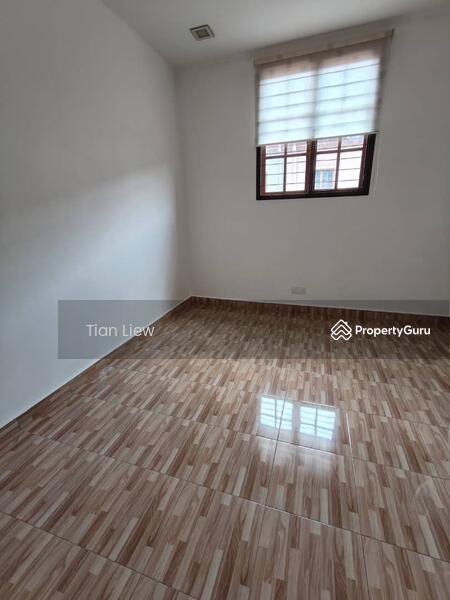 Rumah Teres 3 Tingkat untuk Dijual di Kepong Baru (Kepong) - Tian Liew - PropertyGuru.com.my