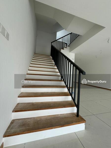 Untuk Dijual - Senibong Cove Waterway Residences