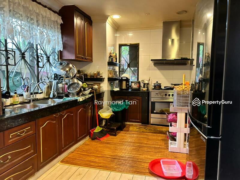 Untuk Dijual - PJ Renovated 2Storey SemiD SS4 kelana Jaya