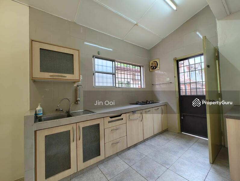 Terrace house at Shah Alam untuk Untuk Dijual - RM 1,200,000, Mac 2026 - PropertyGuru.com.my