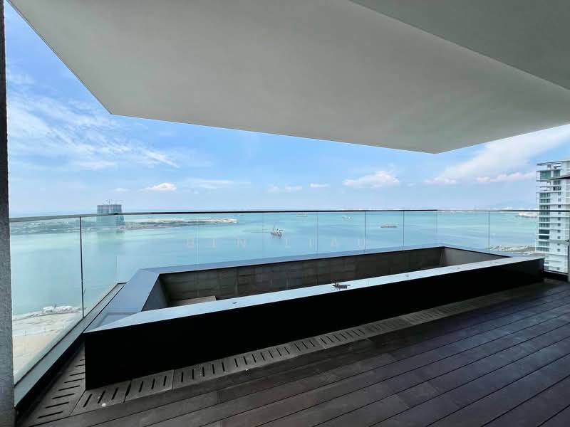 Kondominium untuk Dijual di Setia V Residences - Ben Liau - Balcony - PropertyGuru.com.my
