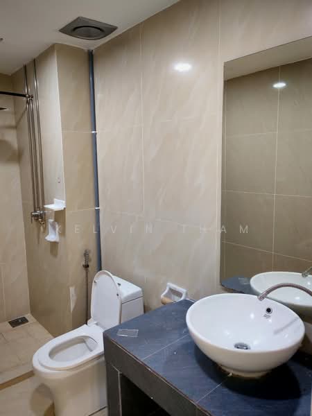 Service Residence for Rent at Parkview Service Apartment - Kelvin Tham - Bathroom - PropertyGuru.com.my