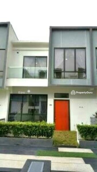 3-storey Terraced House for Sale in Seri Kembangan (Selangor) - Kew . - PropertyGuru.com.my