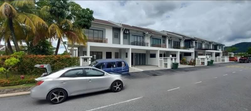 Rumah Teres 2 Tingkat untuk Dijual di Diamond City (Semenyih) - Allen . - Exterior - PropertyGuru.com.my