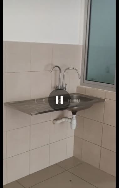 Service Residence for Rent at Gaya Resort Homes - LS Chu - Kitchen - PropertyGuru.com.my