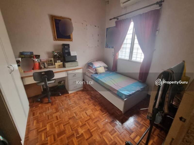 Rumah Teres 2 Tingkat untuk Dijual di Bukit Rahman Putra (Sungai Buloh) - Ken Lai - PropertyGuru.com.my