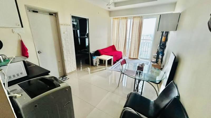 Servis Apartment untuk Disewa di Menara U2 - Erin Yusof - Living Room - PropertyGuru.com.my