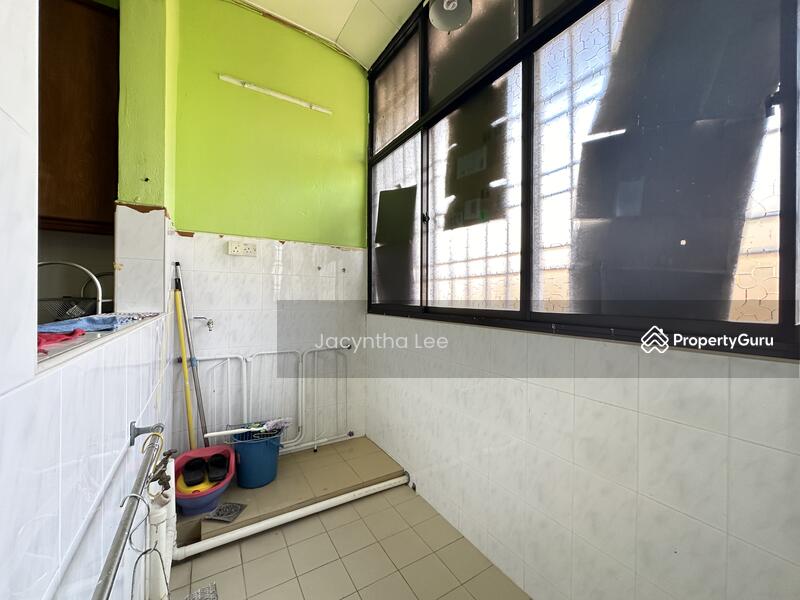 Untuk Dijual - Sungai Ara