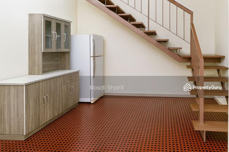 Untuk Dijual - FREEHOLD & TERMURAH Double Storey House Bakawali Bukit Beruntung