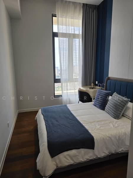 Kondominium untuk Dijual di The Maple Residences - Christopher Tang - Bedroom - PropertyGuru.com.my
