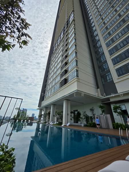 Kondominium untuk Dijual di The Maple Residences - Christopher Tang - Exterior - PropertyGuru.com.my
