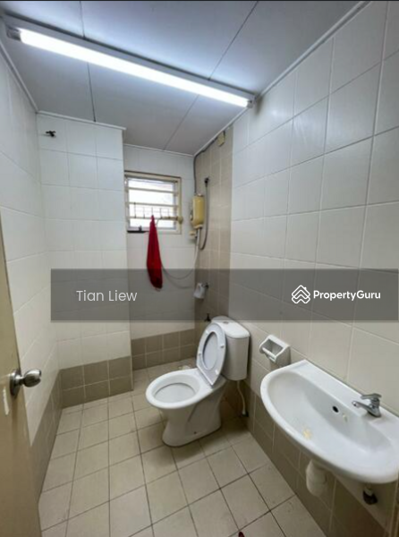 Rumah Teres 2.5 Tingkat untuk Dijual di Kepong Baru (Kepong) - Tian Liew - PropertyGuru.com.my