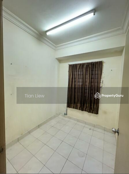 Rumah Teres 2.5 Tingkat untuk Dijual di Kepong Baru (Kepong) - Tian Liew - PropertyGuru.com.my