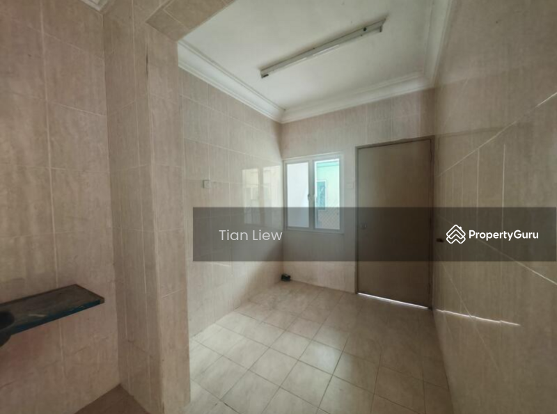 Rumah Teres 3 Tingkat untuk Dijual di Kepong Baru (Kepong) - Tian Liew - PropertyGuru.com.my