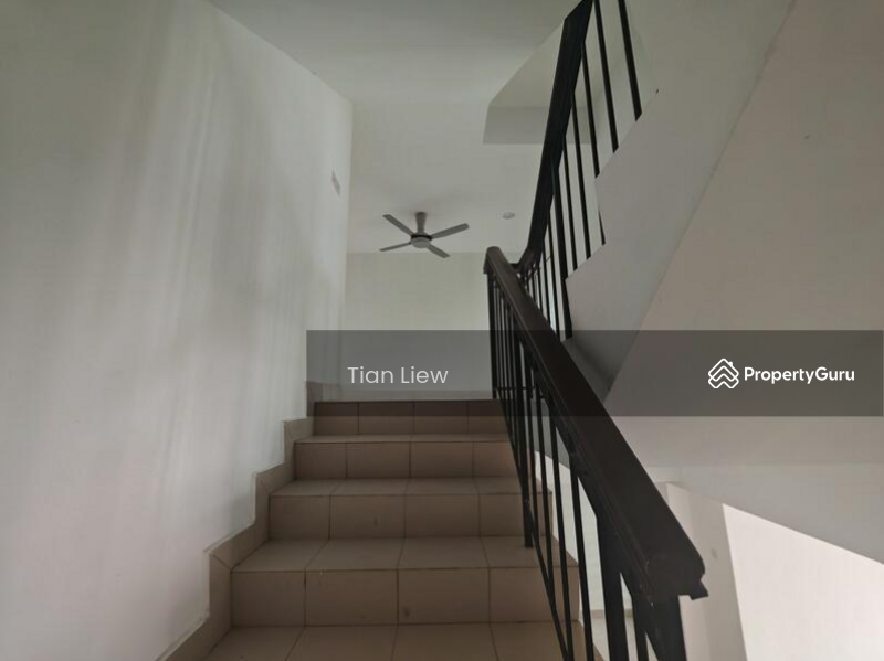 Rumah Teres 3 Tingkat untuk Dijual di Kepong Baru (Kepong) - Tian Liew - PropertyGuru.com.my