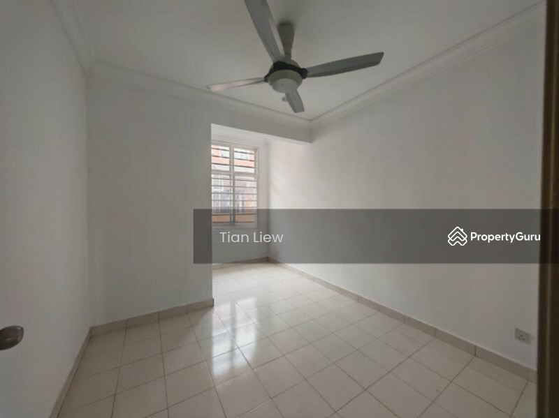 Rumah Teres 3 Tingkat untuk Dijual di Kepong Baru (Kepong) - Tian Liew - PropertyGuru.com.my