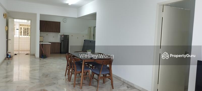 Untuk Disewa - Awana Puri