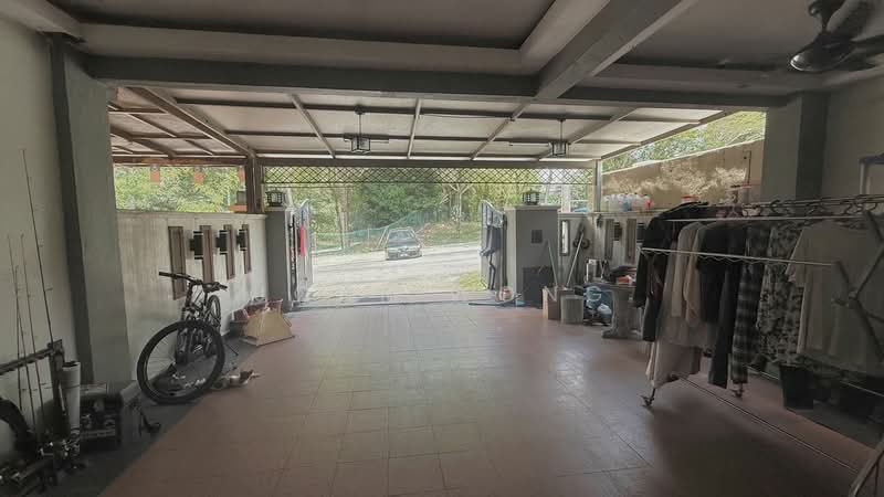 2-storey Terraced House for Sale in Bandar Putra Permai (Seri Kembangan) - Joey Wong - Exterior - PropertyGuru.com.my