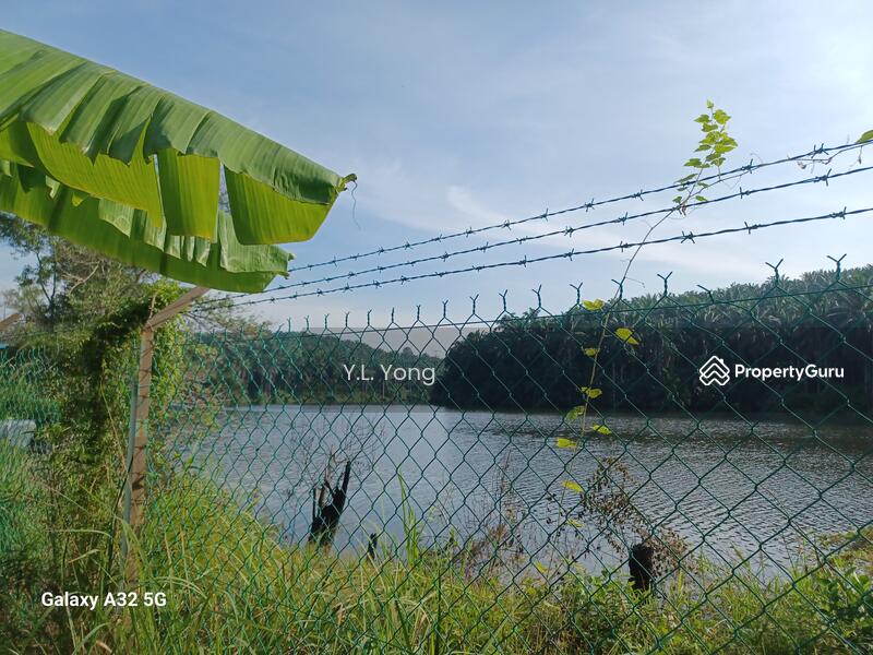 For Sale - Pusat Bandar Senawang