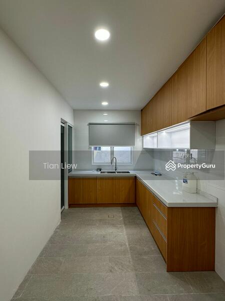 Rumah Teres 3 Tingkat untuk Dijual di Kepong Baru (Kepong) - Tian Liew - PropertyGuru.com.my