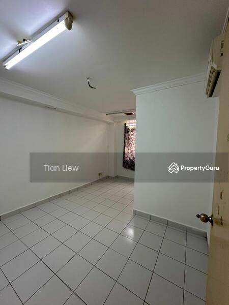 Rumah Teres 3 Tingkat untuk Dijual di Kepong Baru (Kepong) - Tian Liew - PropertyGuru.com.my