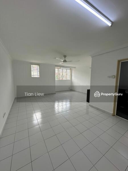Rumah Teres 3 Tingkat untuk Dijual di Kepong Baru (Kepong) - Tian Liew - PropertyGuru.com.my