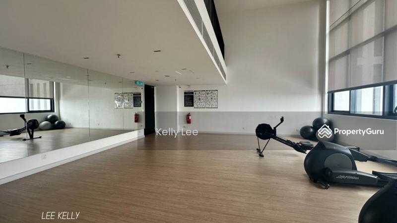 For Sale - The Hub SS2