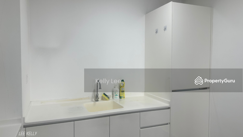 For Sale - The Hub SS2