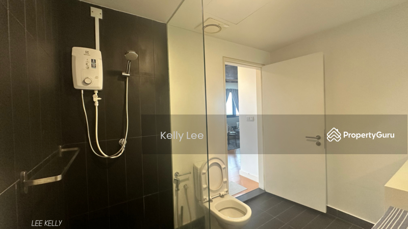 For Sale - The Hub SS2