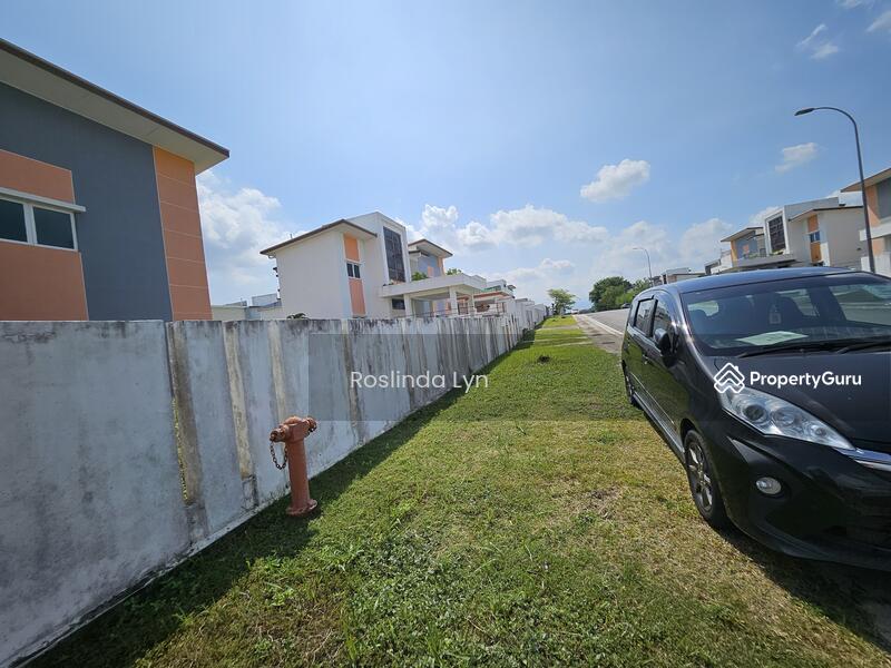 Untuk Dijual - Taman Kayangan Heights Mantin